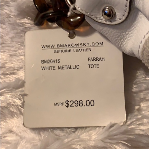 NWT B Makowsky Farrah Tote - Picture 2 of 8